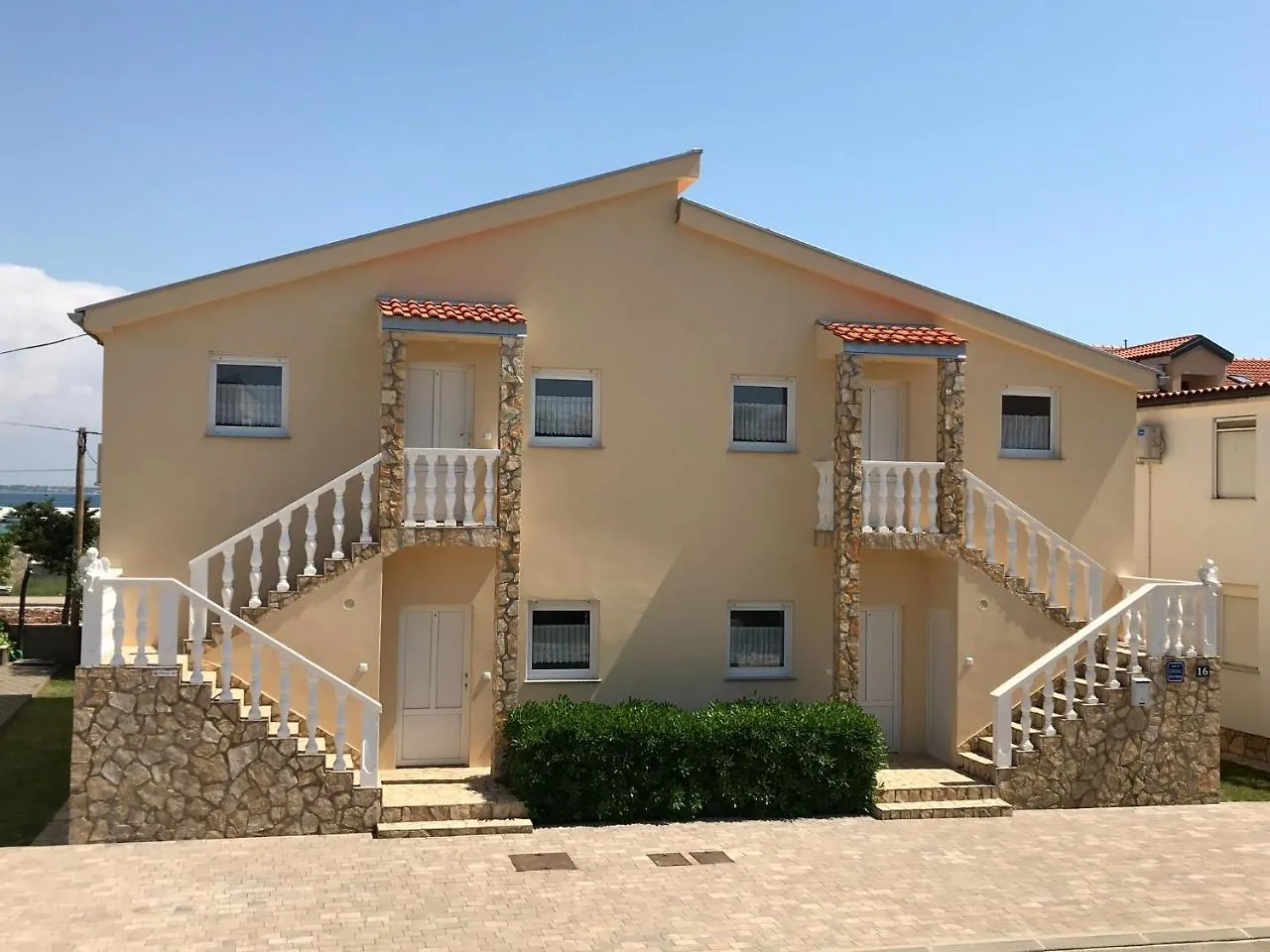 Apartments Villa Engeli Vir 0*,  Horvátország